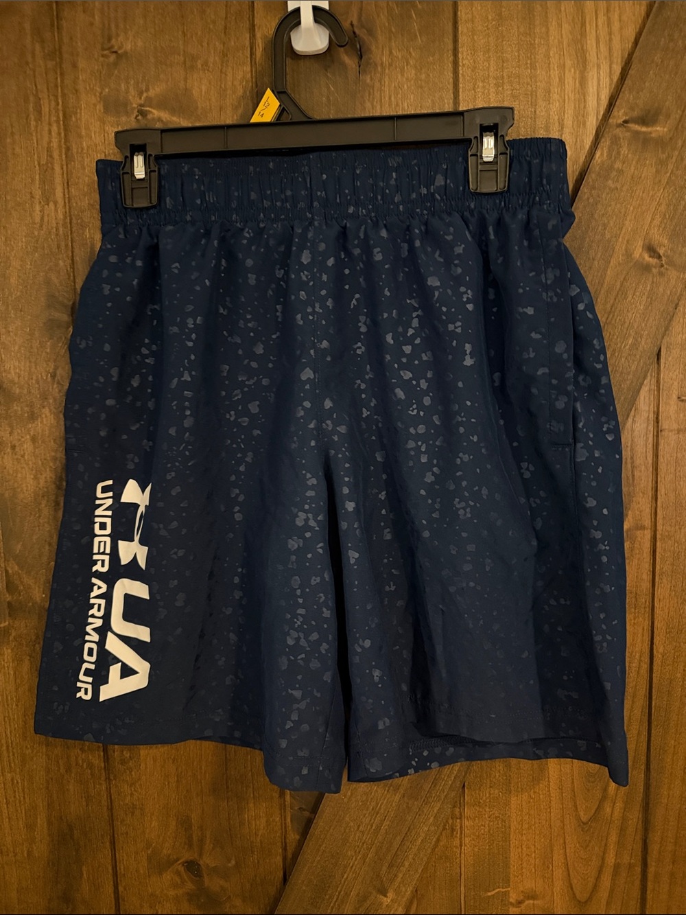 Under Armour Men’s Dark Blue Athletic Shorts with Side Logo
